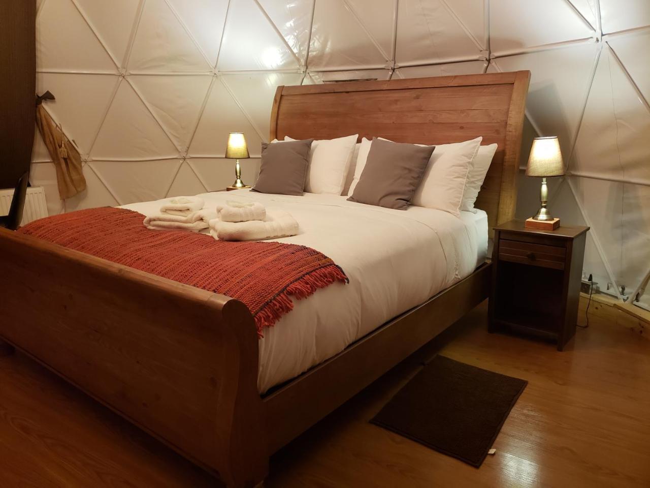 Вилла Garden Domes Пуэрто-Наталес Экстерьер фото